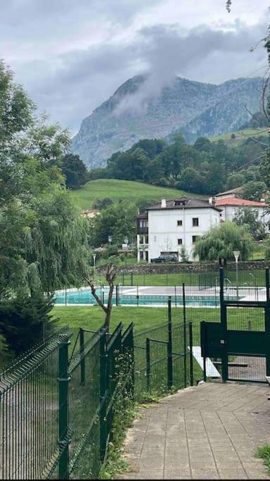 Casa En La Montana Con Piscina De Temporada Villa Arredondo Exterior photo